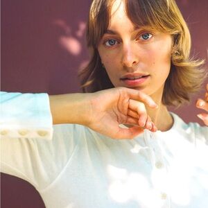 Emma Rothkoph Cropped Thermal Henley Tee Small Milk never worn